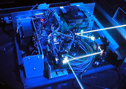 The completed projector in use with an external whitelight laser and PCAOM