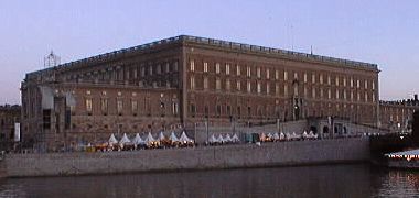 photo of the Palace taken around sunset